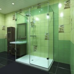 Polaris-44 Shower booth with hinged door